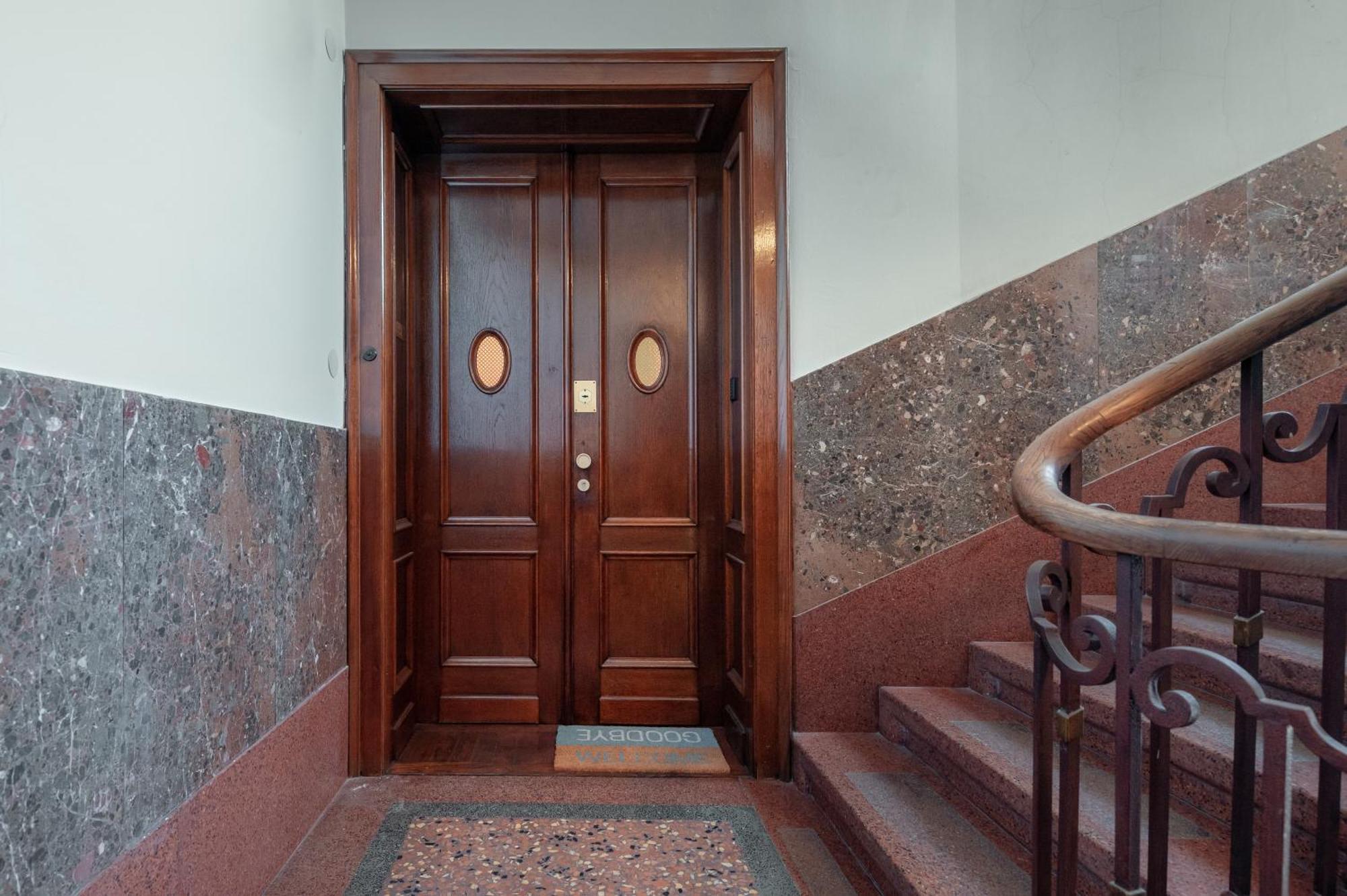 Grand Apartments Zagreb Bagian luar foto